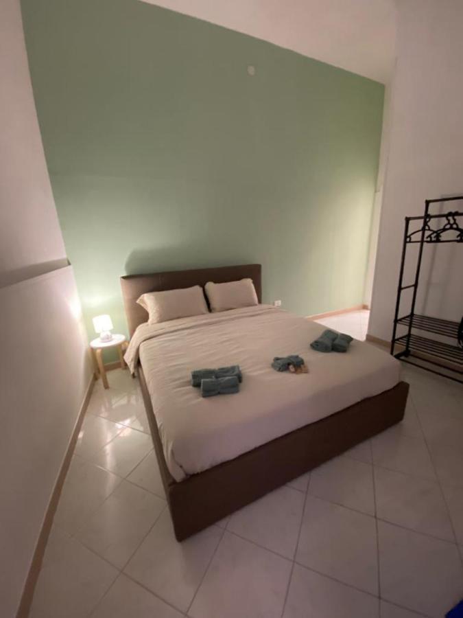 Lavica Airport Catania B&B Exteriör bild